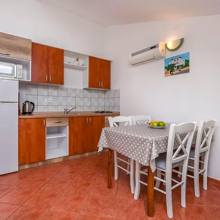 Jadranka Appartamento Ražanj